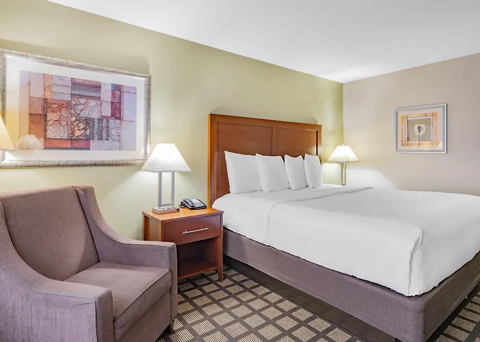 Baymont By Wyndham Gurnee